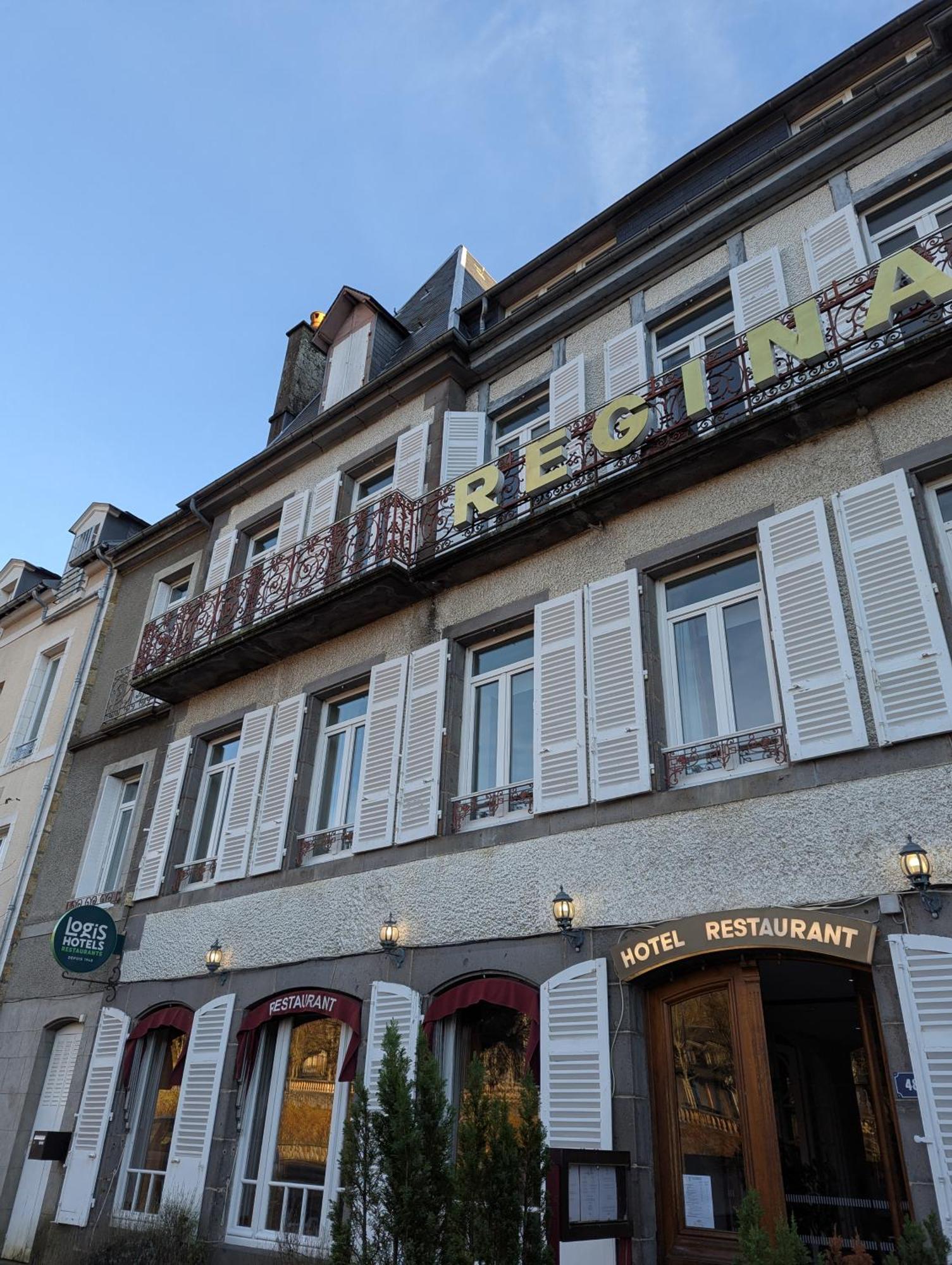 Logis Hotel Regina La Bourboule Exterior photo